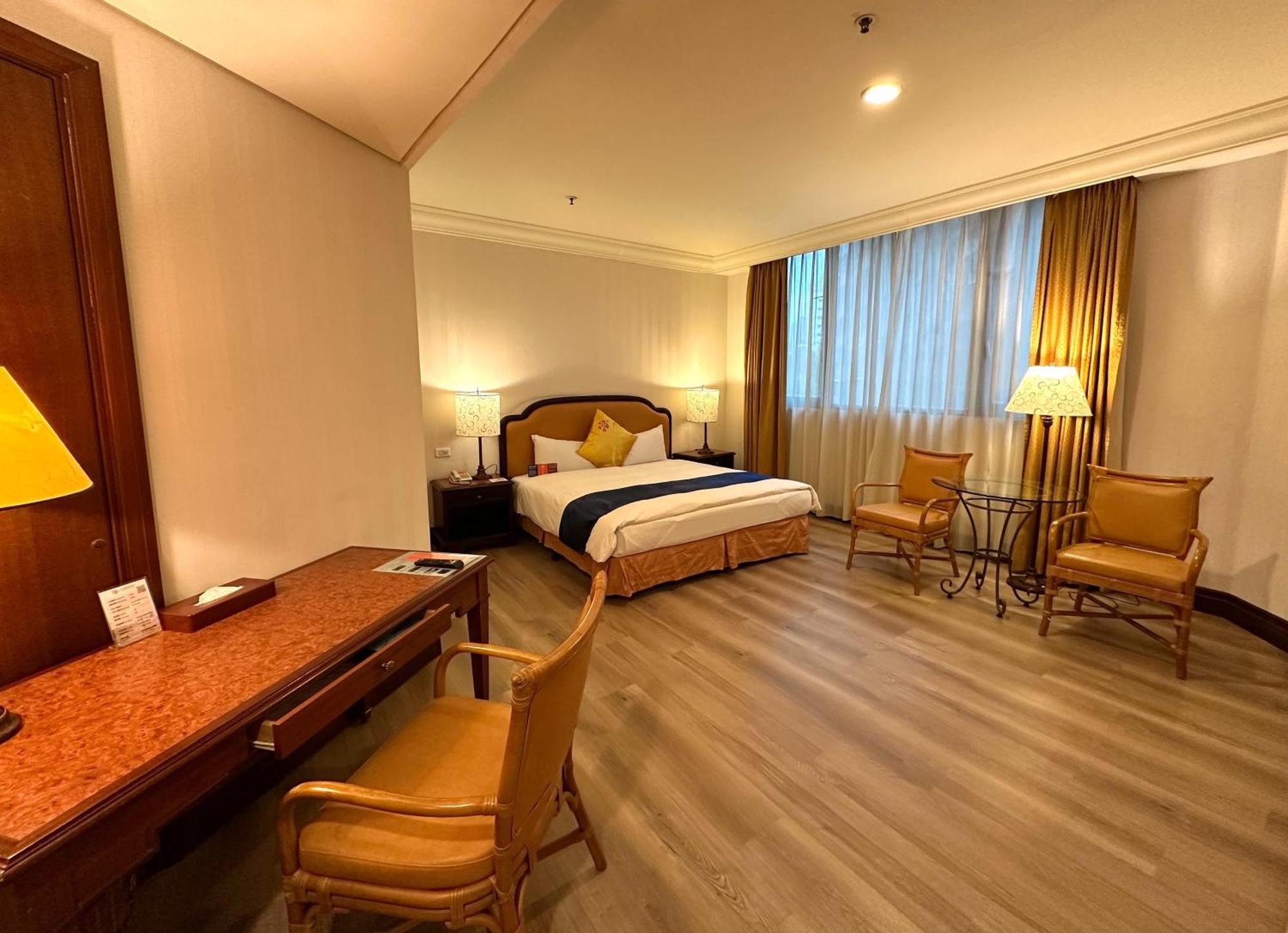 Wei-Yat Grand Hotel Ταϊνάν Εξωτερικό φωτογραφία