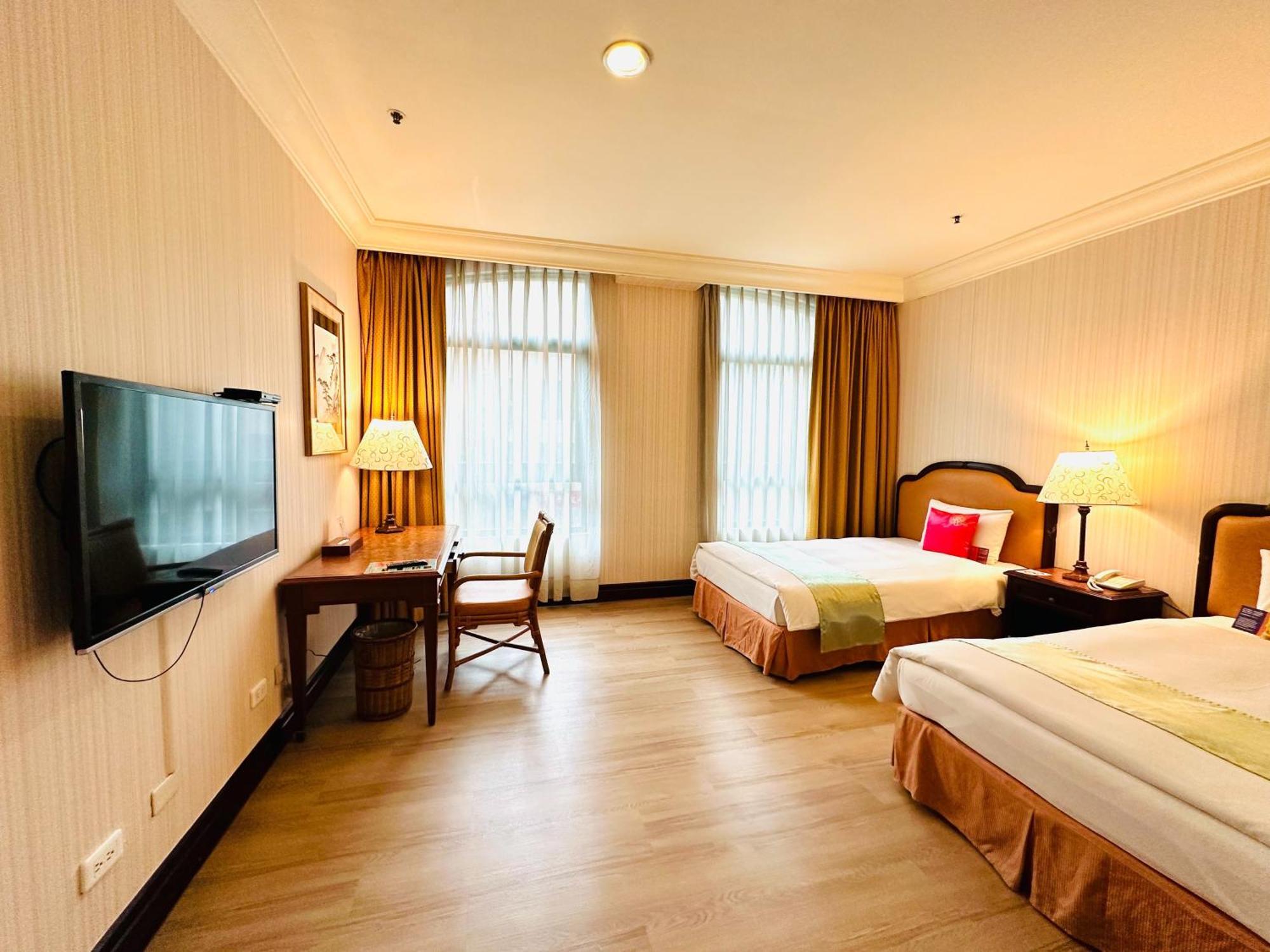 Wei-Yat Grand Hotel Ταϊνάν Εξωτερικό φωτογραφία