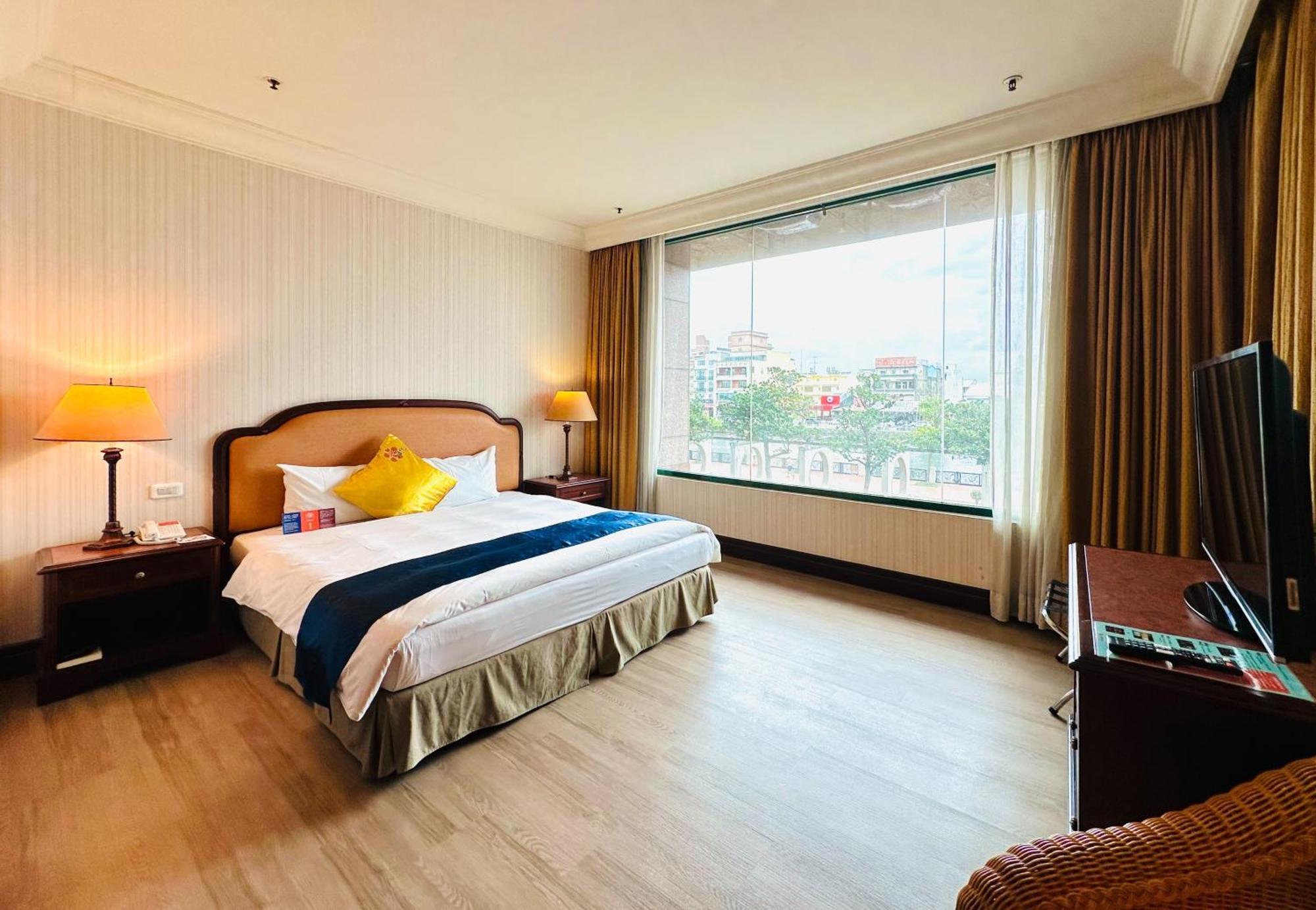 Wei-Yat Grand Hotel Ταϊνάν Εξωτερικό φωτογραφία