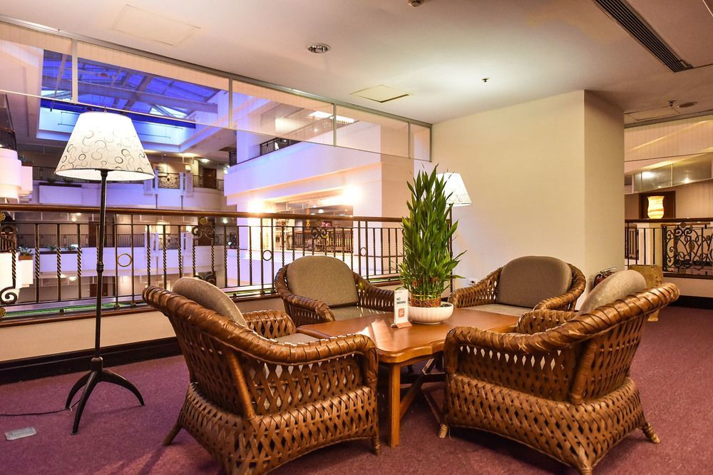 Wei-Yat Grand Hotel Ταϊνάν Εξωτερικό φωτογραφία